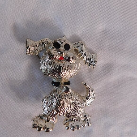 Ladies Dog Brooch - Picture 2 of 4